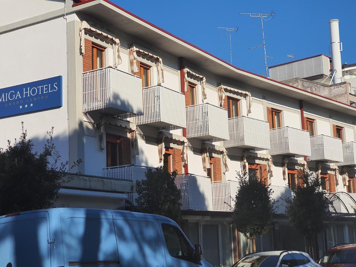 Miga Hotel Grado Centro Exterior photo